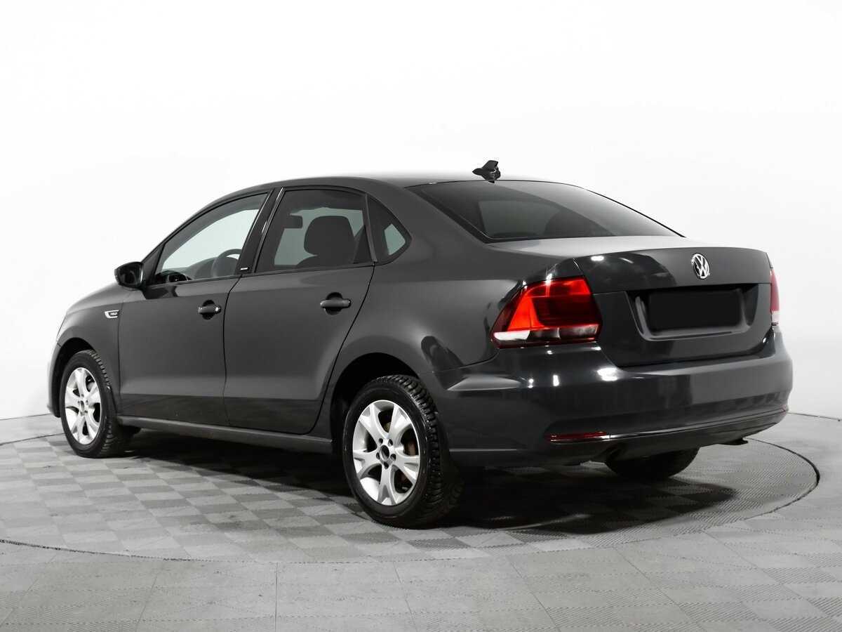 Volkswagen Polo с пробегом — 2017 год. Фото: #6