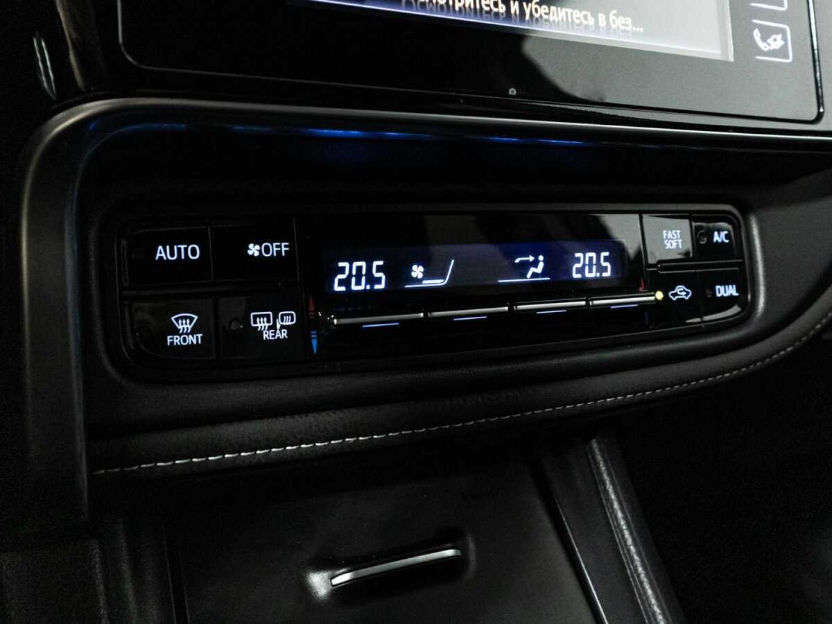 Toyota Corolla с пробегом — 2018 год. Фото: #14