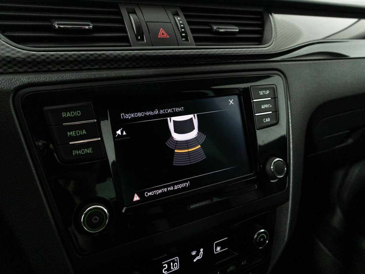 Skoda Rapid с пробегом — 2019 год. Фото: #15