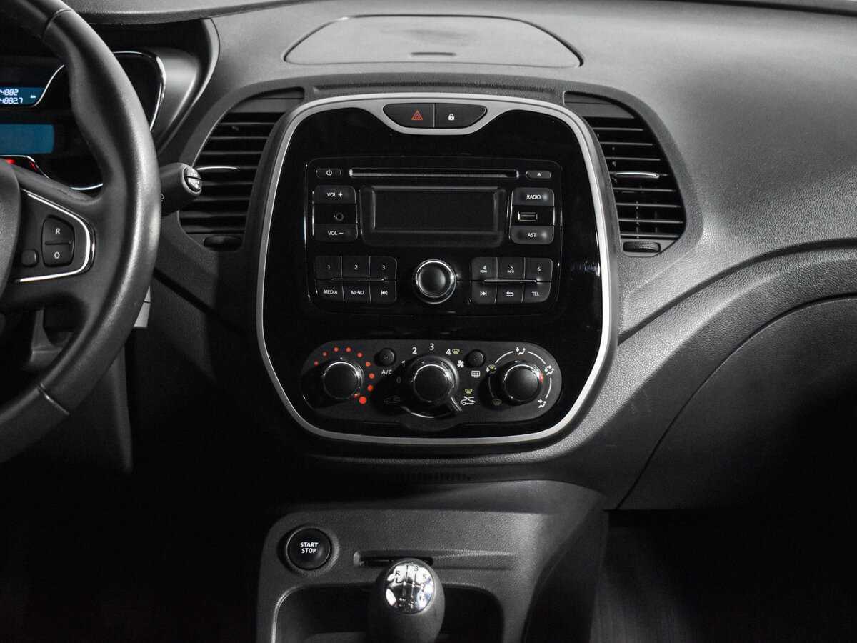 Renault Kaptur с пробегом — 2016 год. Фото: #15