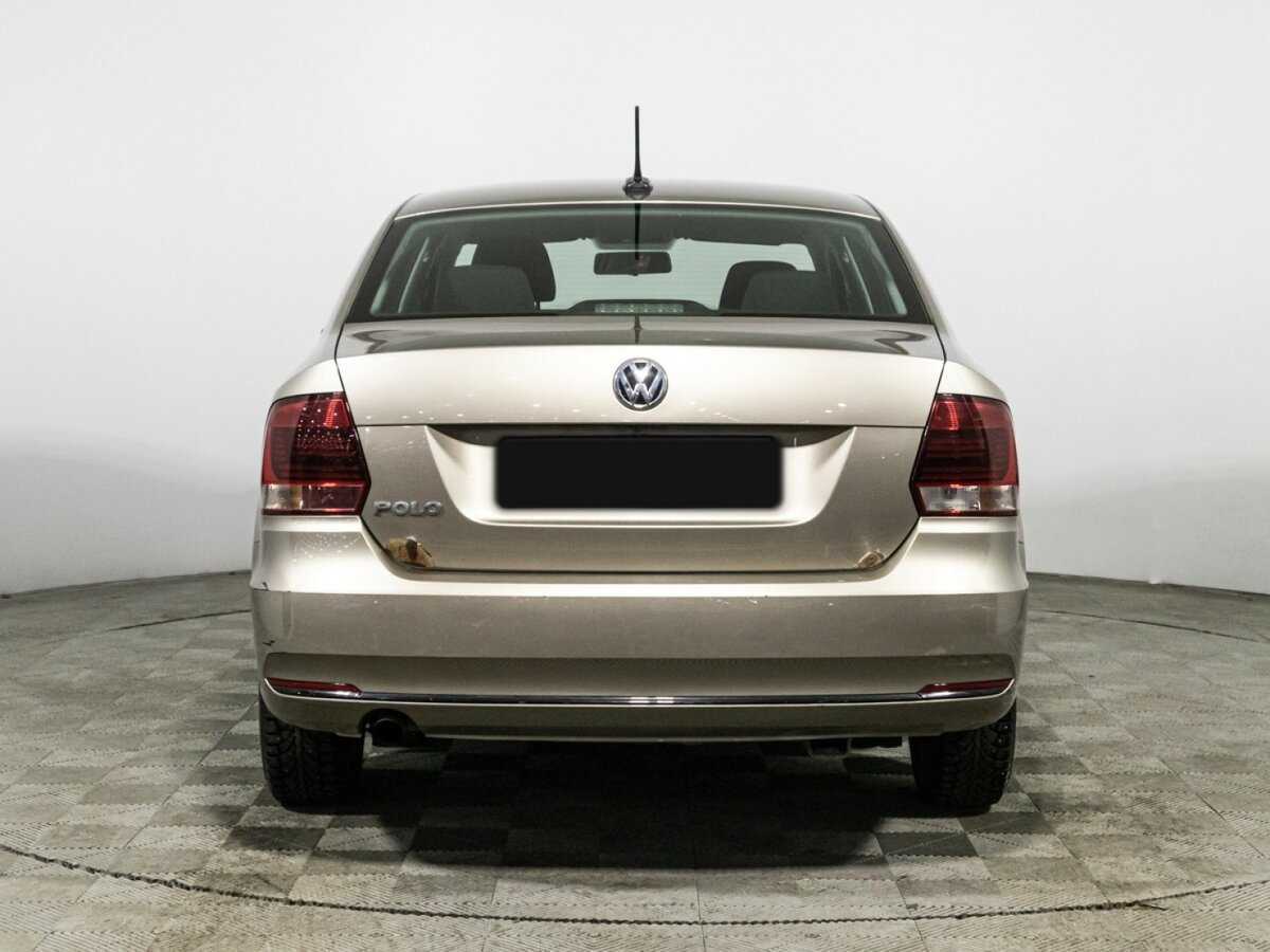 Volkswagen Polo с пробегом — 2017 год. Фото: #5