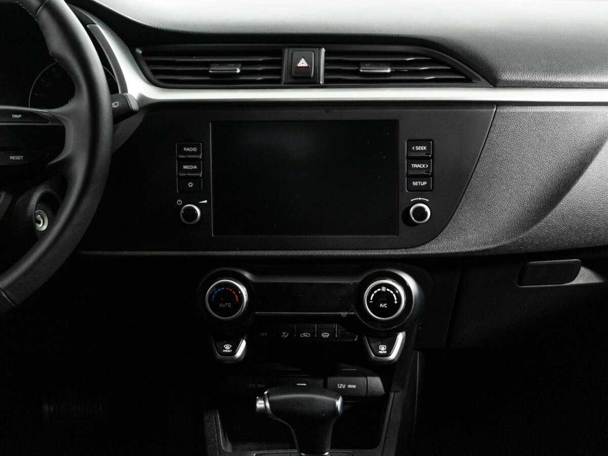 Kia Rio с пробегом — 2021 год. Фото: #13