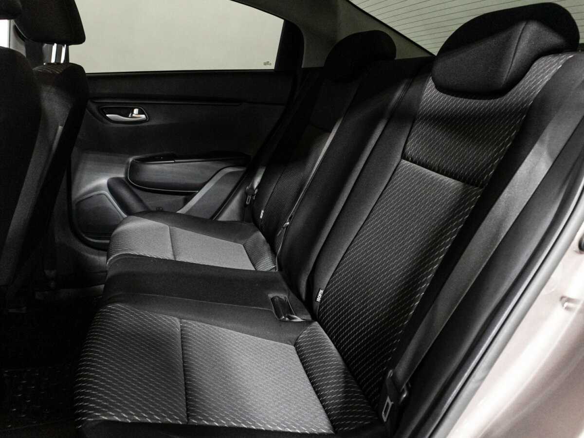 Kia Rio с пробегом — 2017 год. Фото: #9