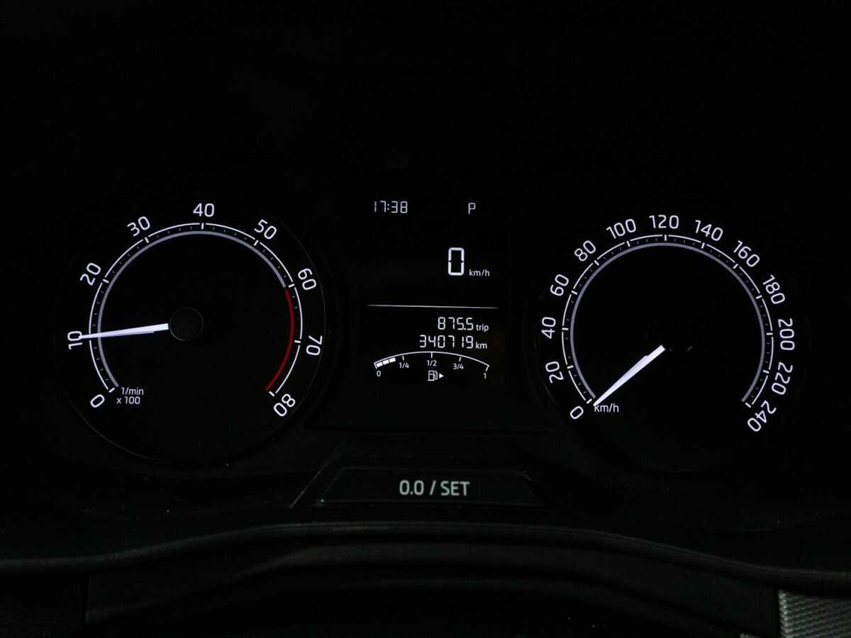 Skoda Rapid с пробегом — 2021 год. Фото: #11