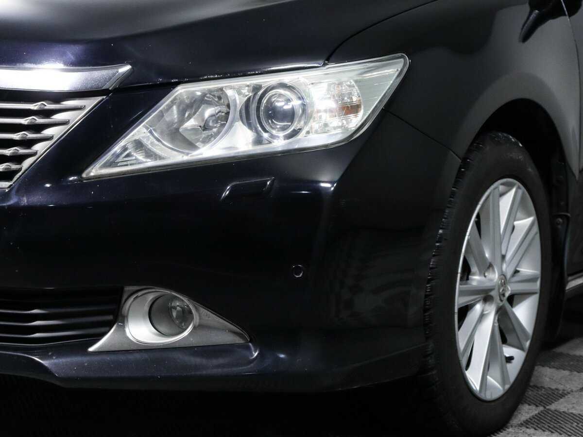 Toyota Camry с пробегом — 2012 год. Фото: #16