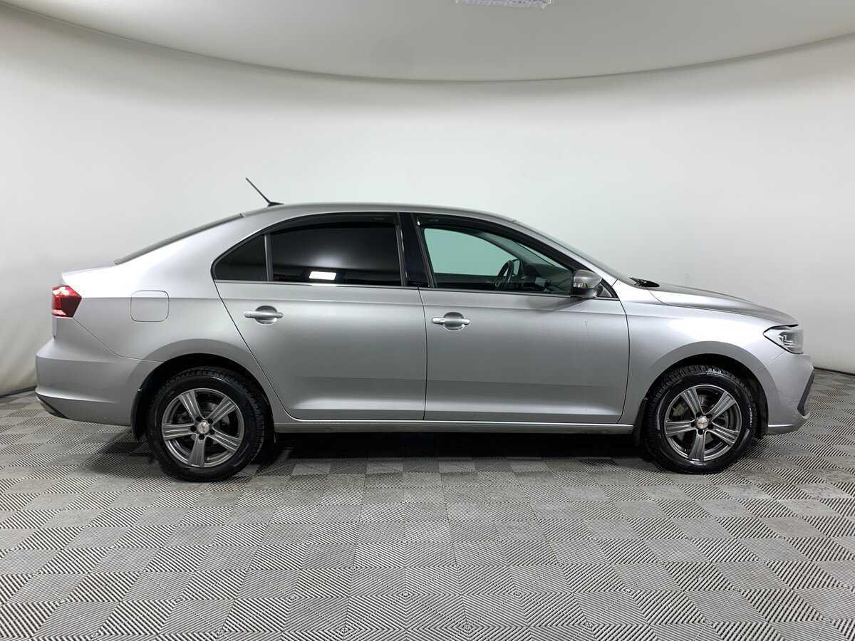 Volkswagen Polo с пробегом — 2022 год. Фото: #3