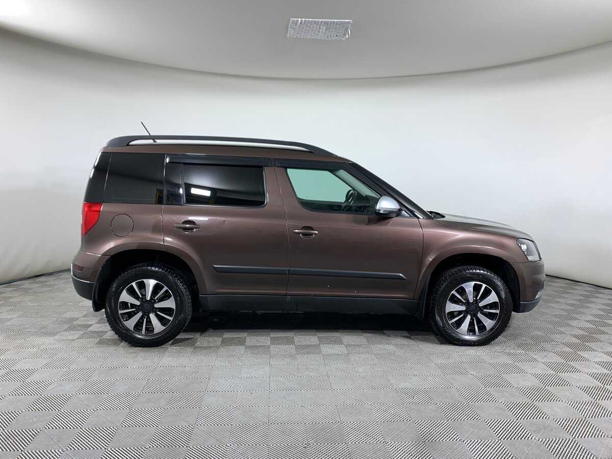 Skoda Yeti с пробегом — 2015 год. Фото: #3