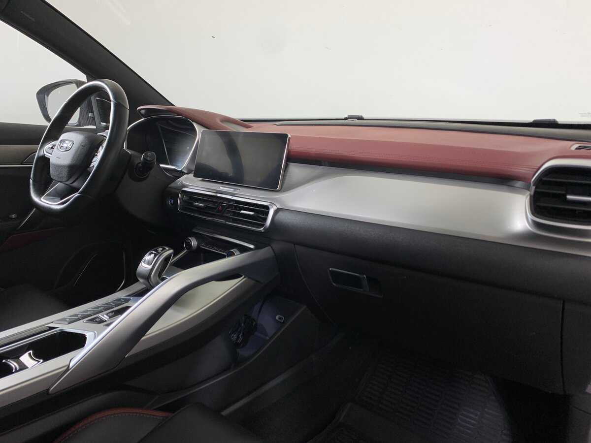 Geely Coolray с пробегом — 2021 год. Фото: #12