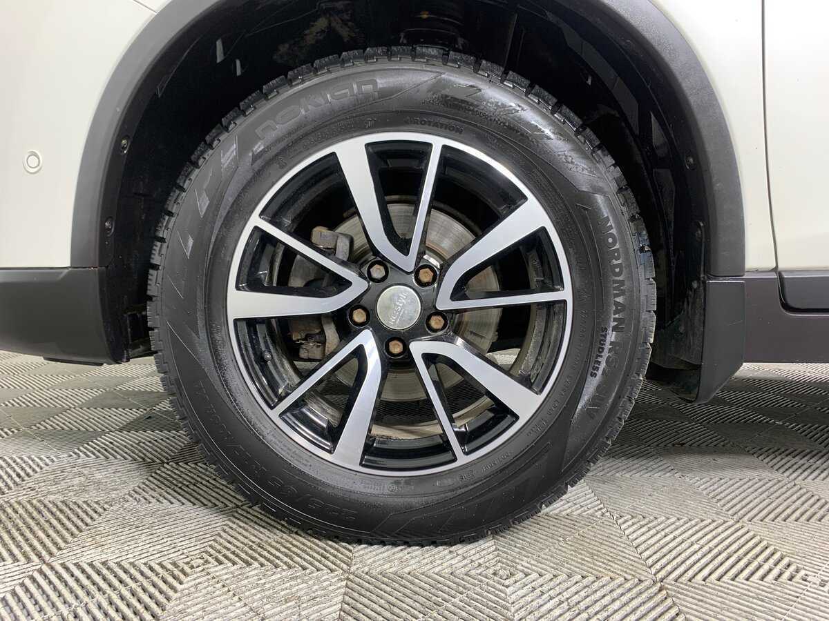 Nissan X-Trail с пробегом — 2016 год. Фото: #8