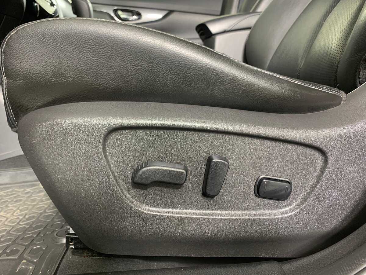 Nissan X-Trail с пробегом — 2016 год. Фото: #16