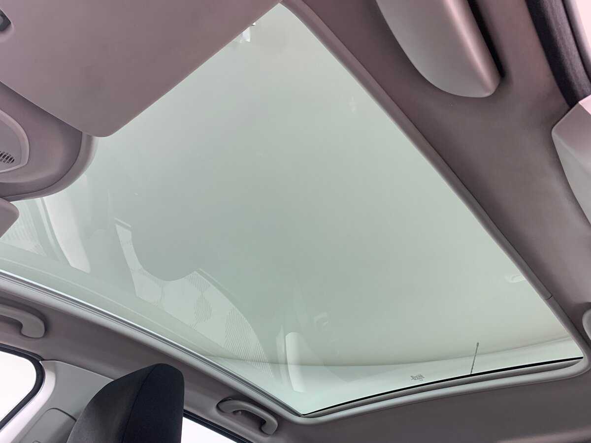 Peugeot 308 с пробегом — 2012 год. Фото: #18