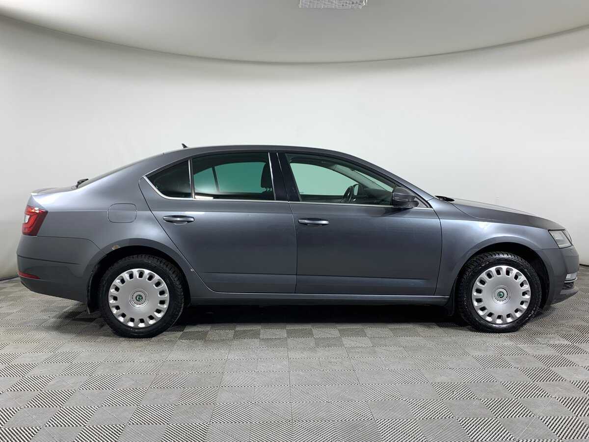 Skoda Octavia с пробегом — 2018 год. Фото: #3