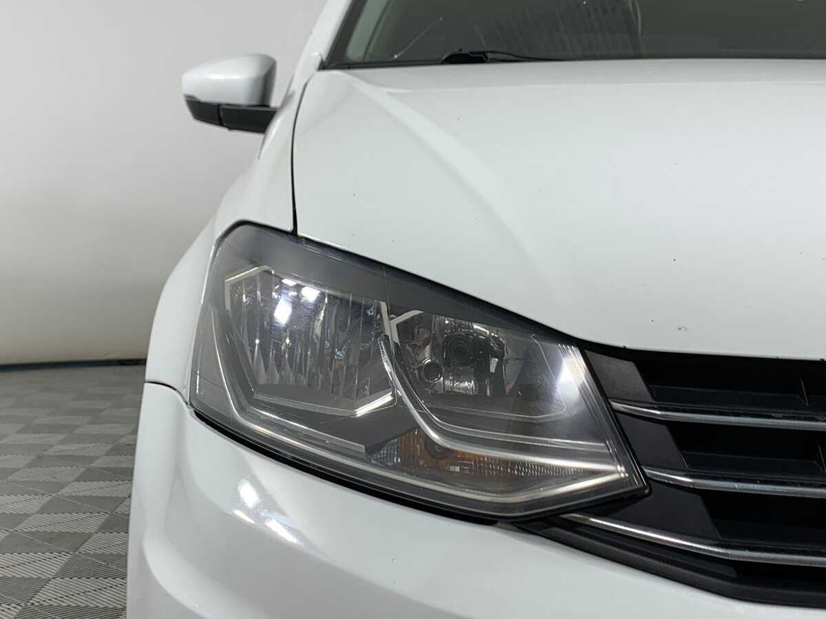 Volkswagen Polo с пробегом — 2018 год. Фото: #9