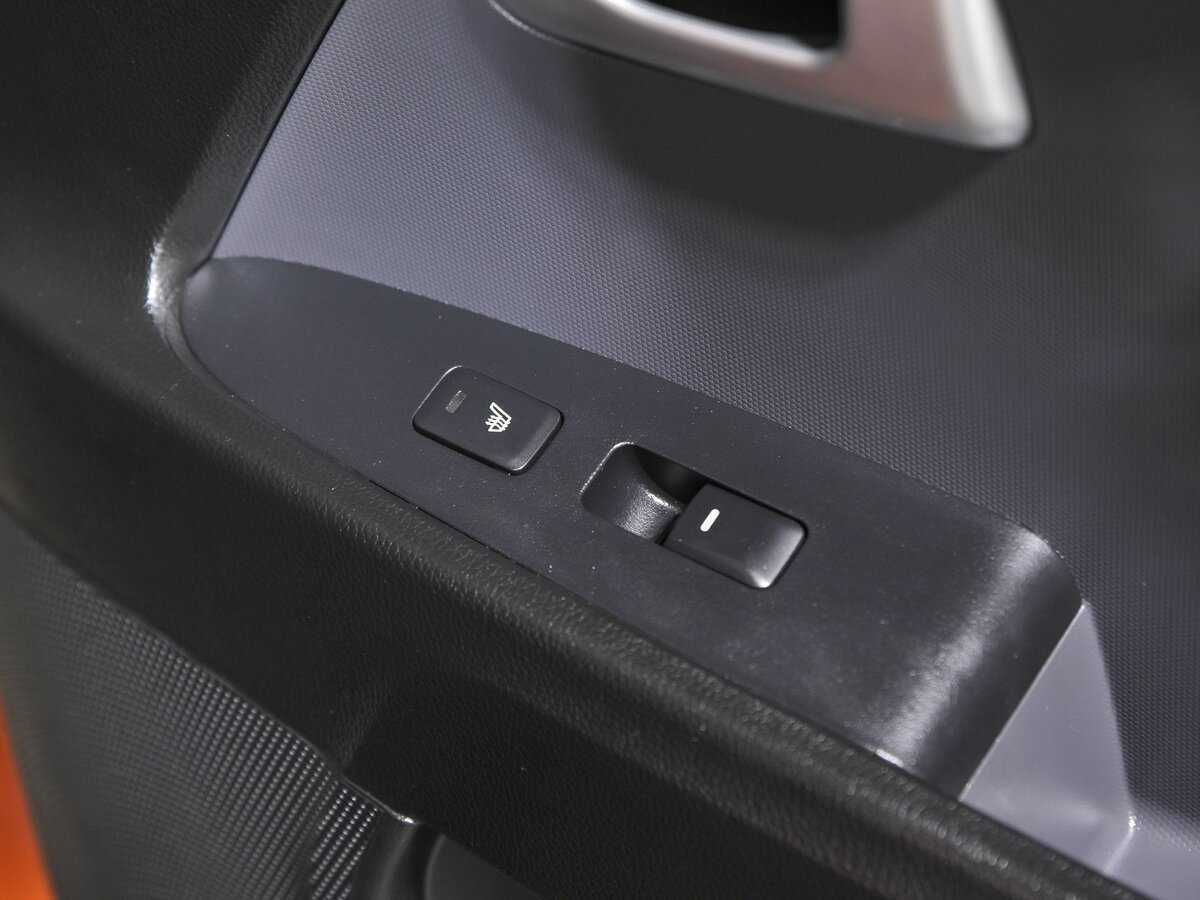 Kia Sportage с пробегом — 2012 год. Фото: #14