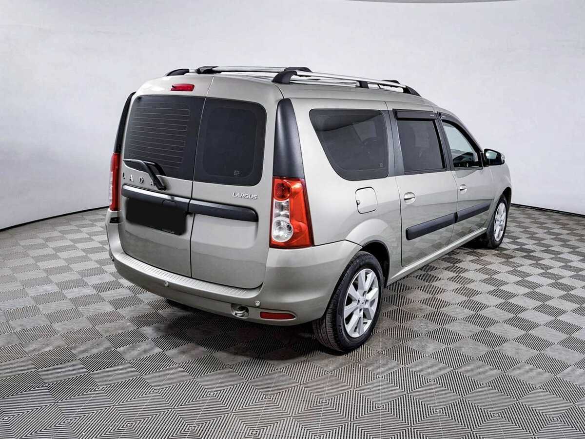 Lada (ВАЗ) Largus с пробегом — 2022 год. Фото: #3