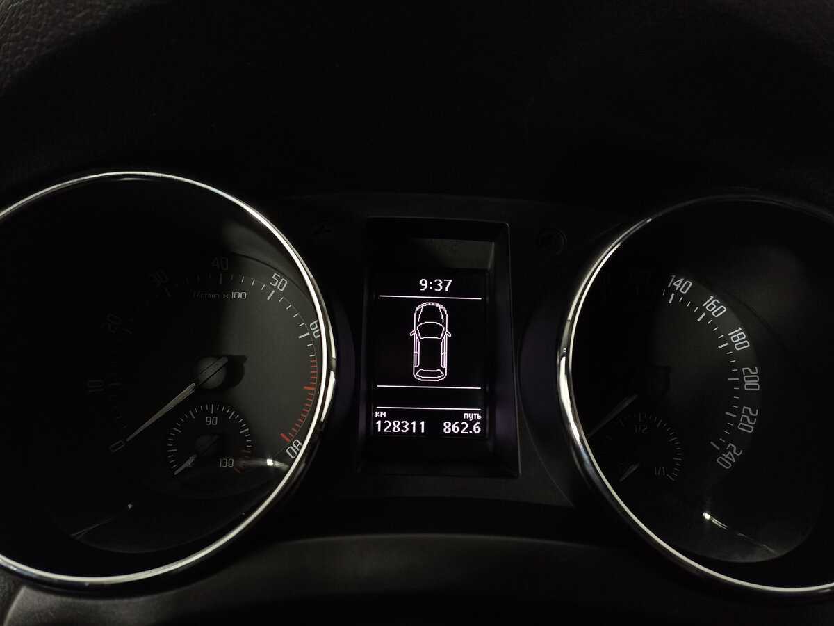 Skoda Yeti с пробегом — 2017 год. Фото: #12