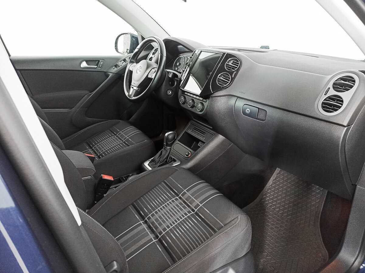 Volkswagen Tiguan с пробегом — 2016 год. Фото: #8