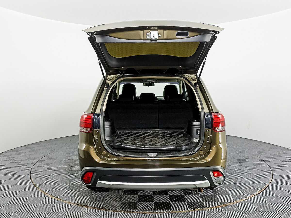 Купить Митсубиши Оутлэндер, 2018, 163 179 км.. Фото: #8