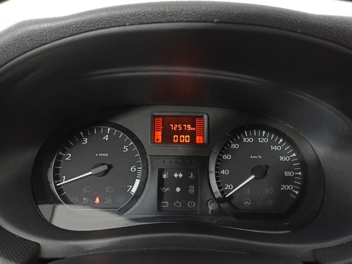 Lada (ВАЗ) Largus с пробегом — 2020 год. Фото: #11