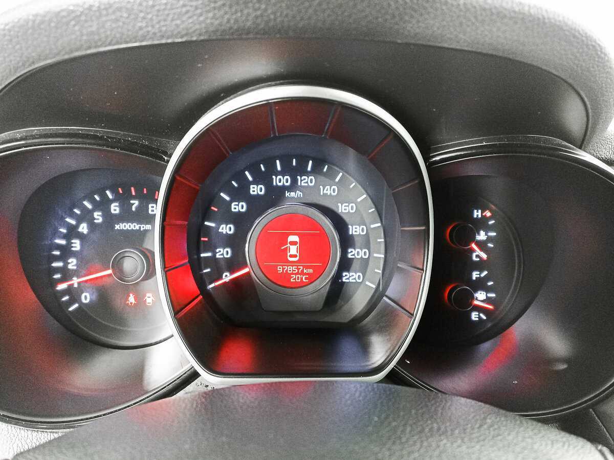 Kia Rio с пробегом — 2017 год. Фото: #12