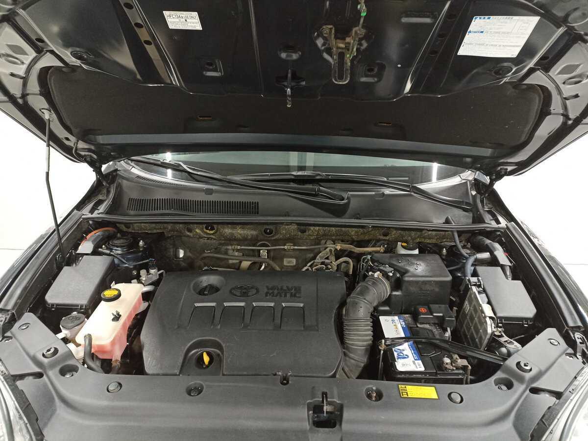 Toyota RAV4 с пробегом — 2012 год. Фото: #8