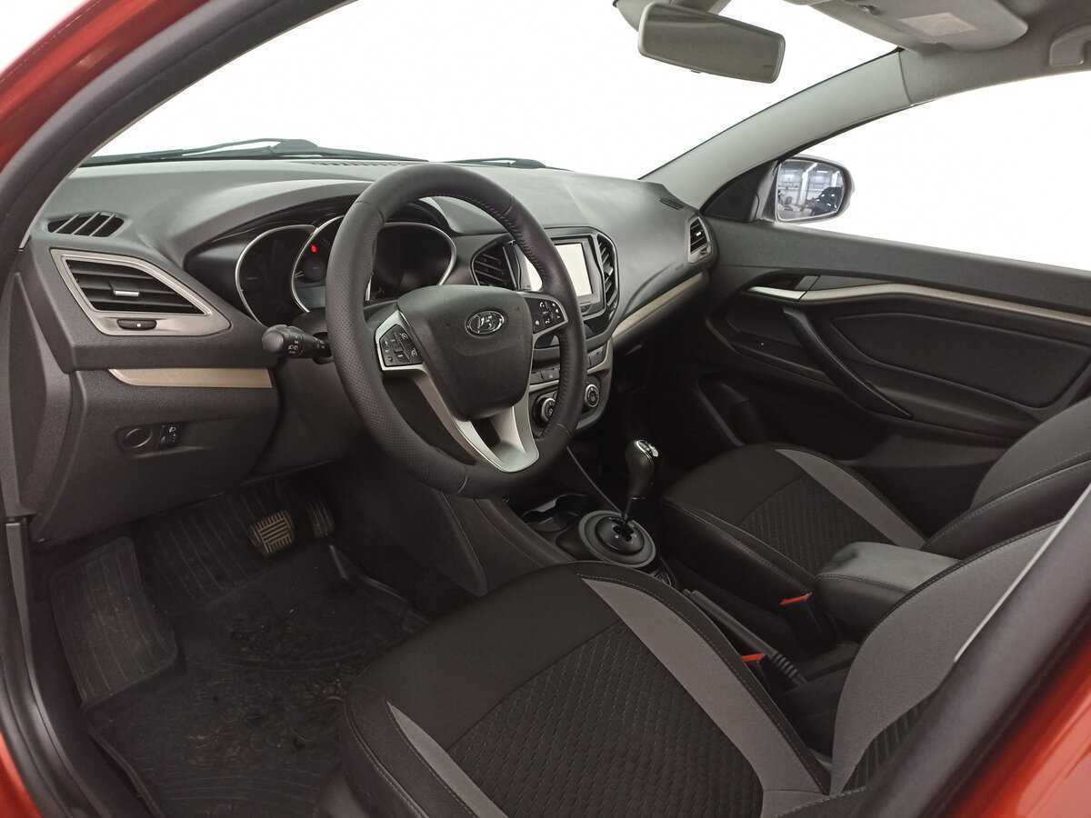 Lada (ВАЗ) Vesta с пробегом — 2019 год. Фото: #15