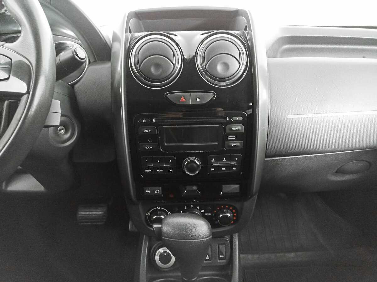 Renault Duster с пробегом — 2016 год. Фото: #14