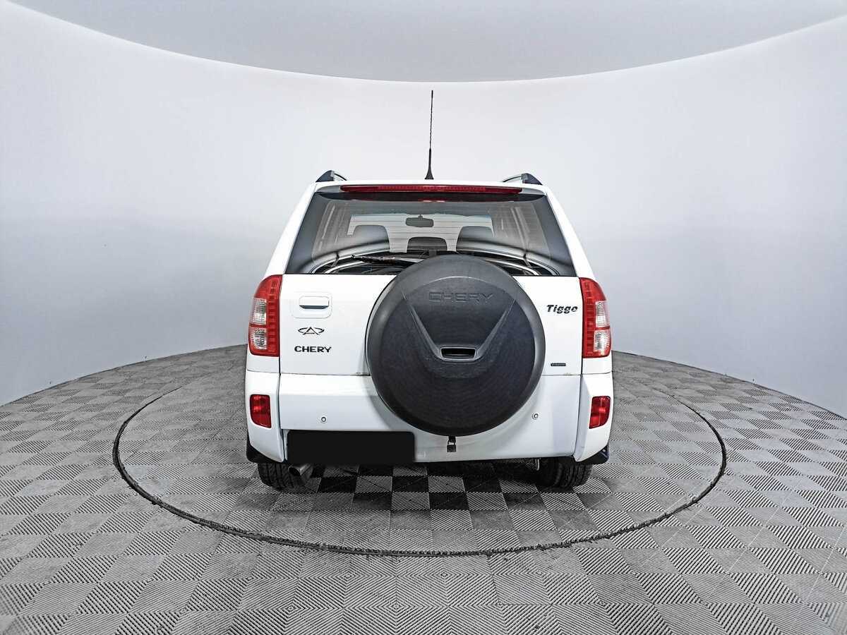 Chery Tiggo (T11) с пробегом — 2014 год. Фото: #5