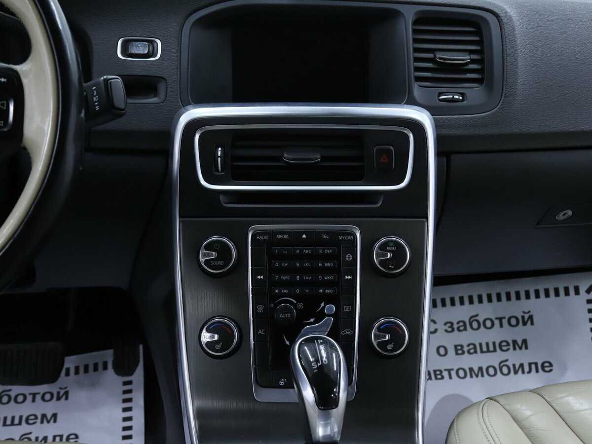 Volvo S60 с пробегом — 2014 год. Фото: #10