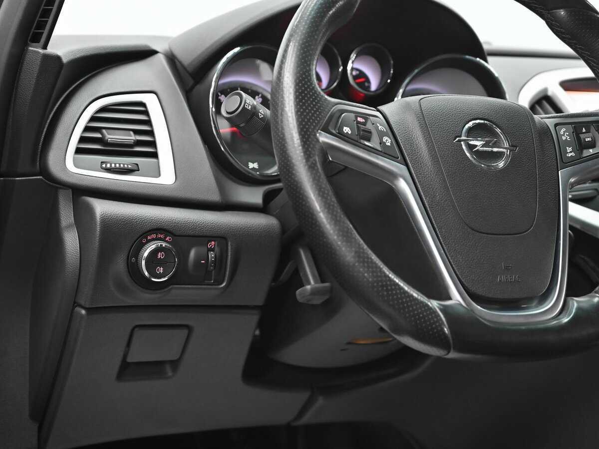 Купить Опель Астра, 2012, 110 500 км.. Фото: #6