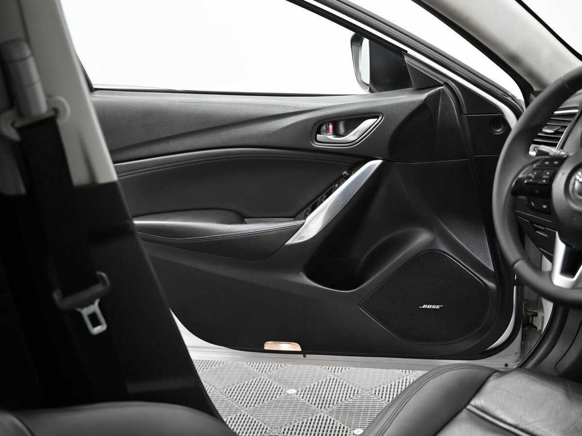 Mazda 6 с пробегом — 2013 год. Фото: #6