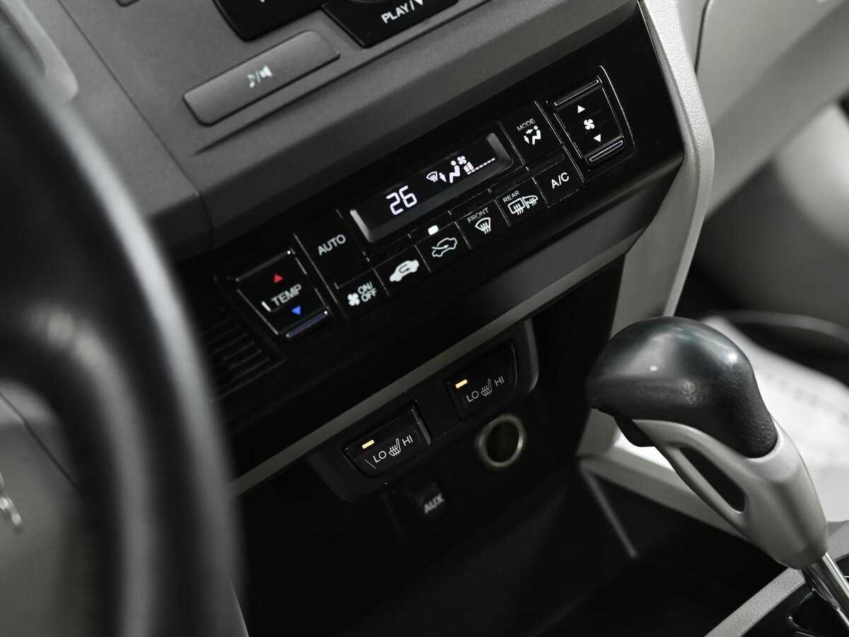 Honda Civic с пробегом — 2012 год. Фото: #10