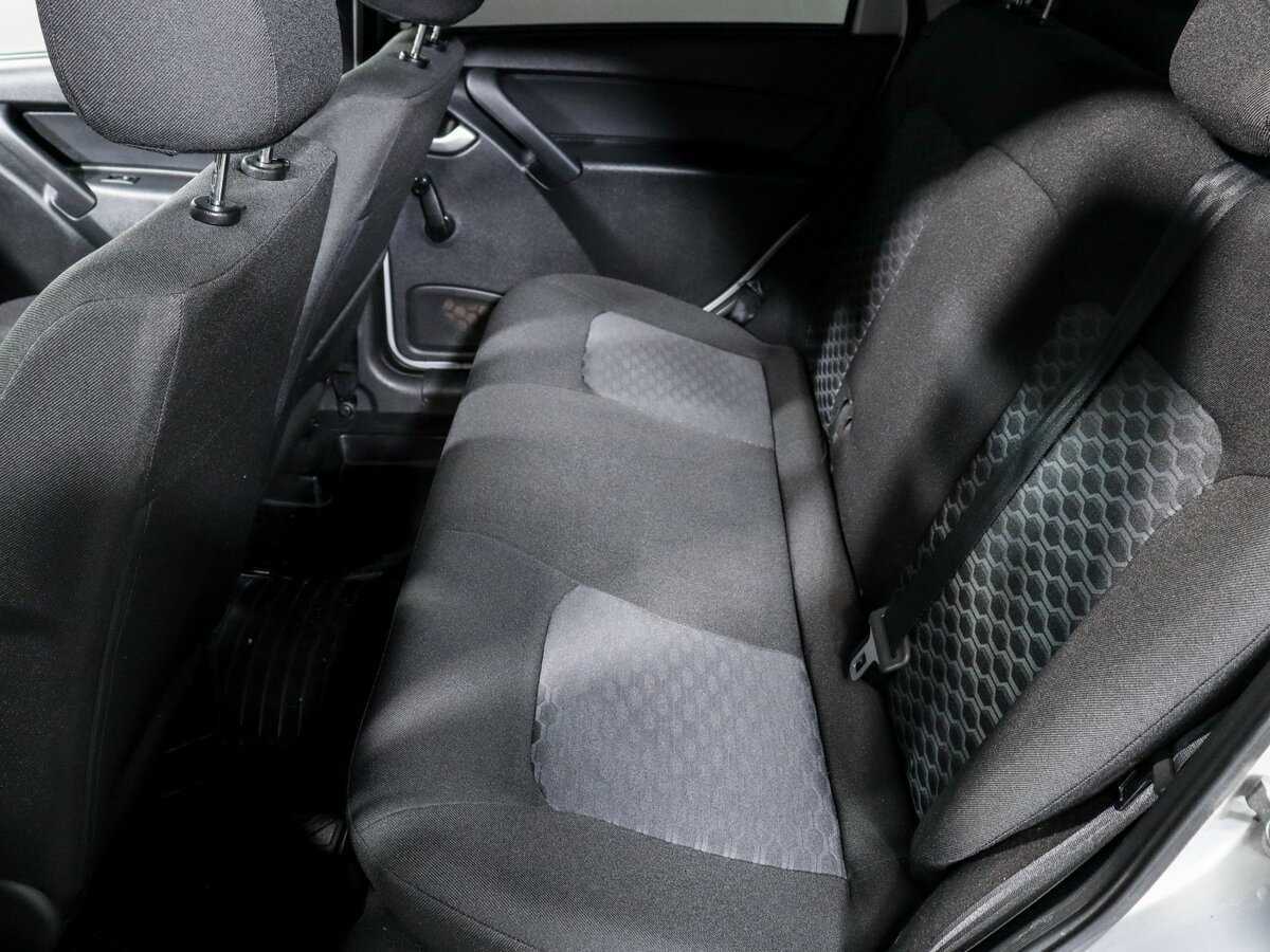 Lada (ВАЗ) Granta с пробегом — 2018 год. Фото: #6