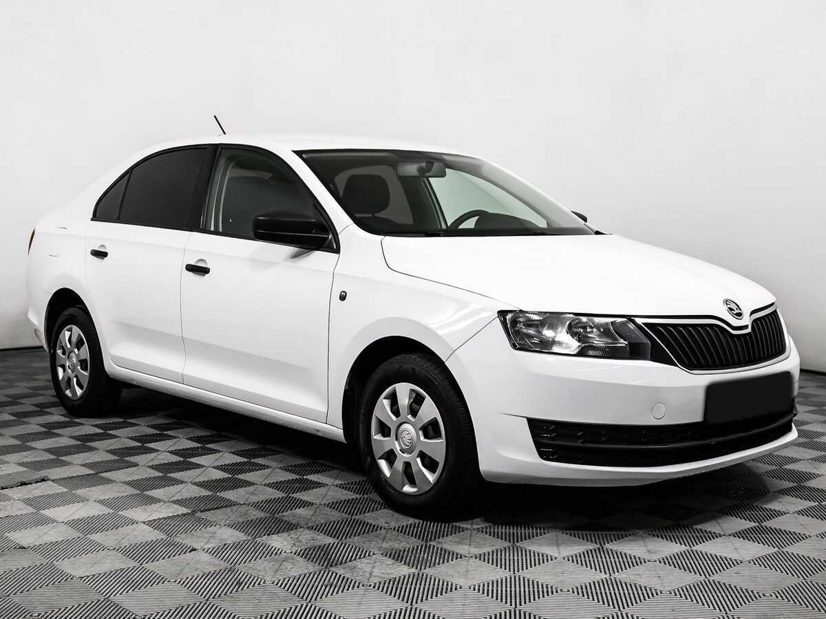 Skoda Rapid с пробегом — 2017 год. Фото: #2
