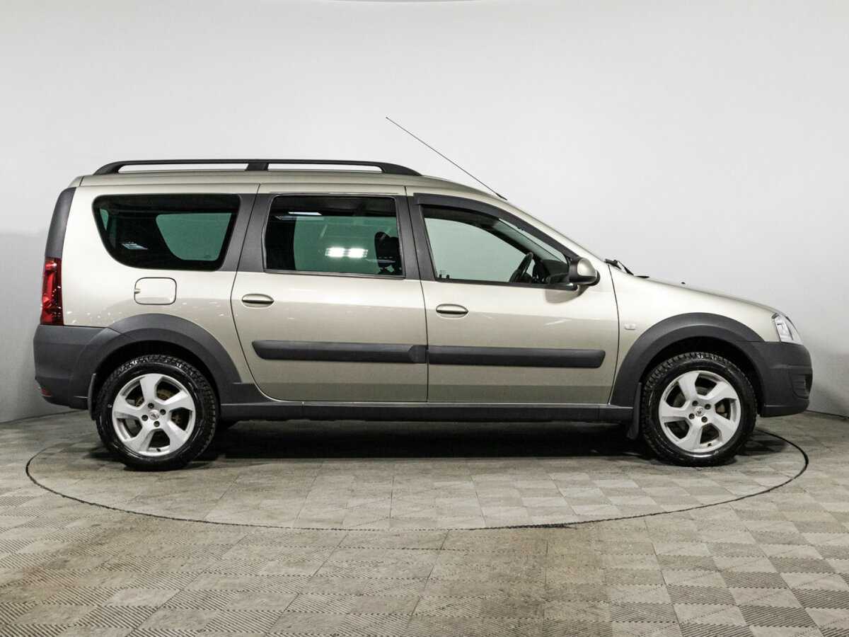 Lada (ВАЗ) Largus с пробегом — 2020 год. Фото: #3