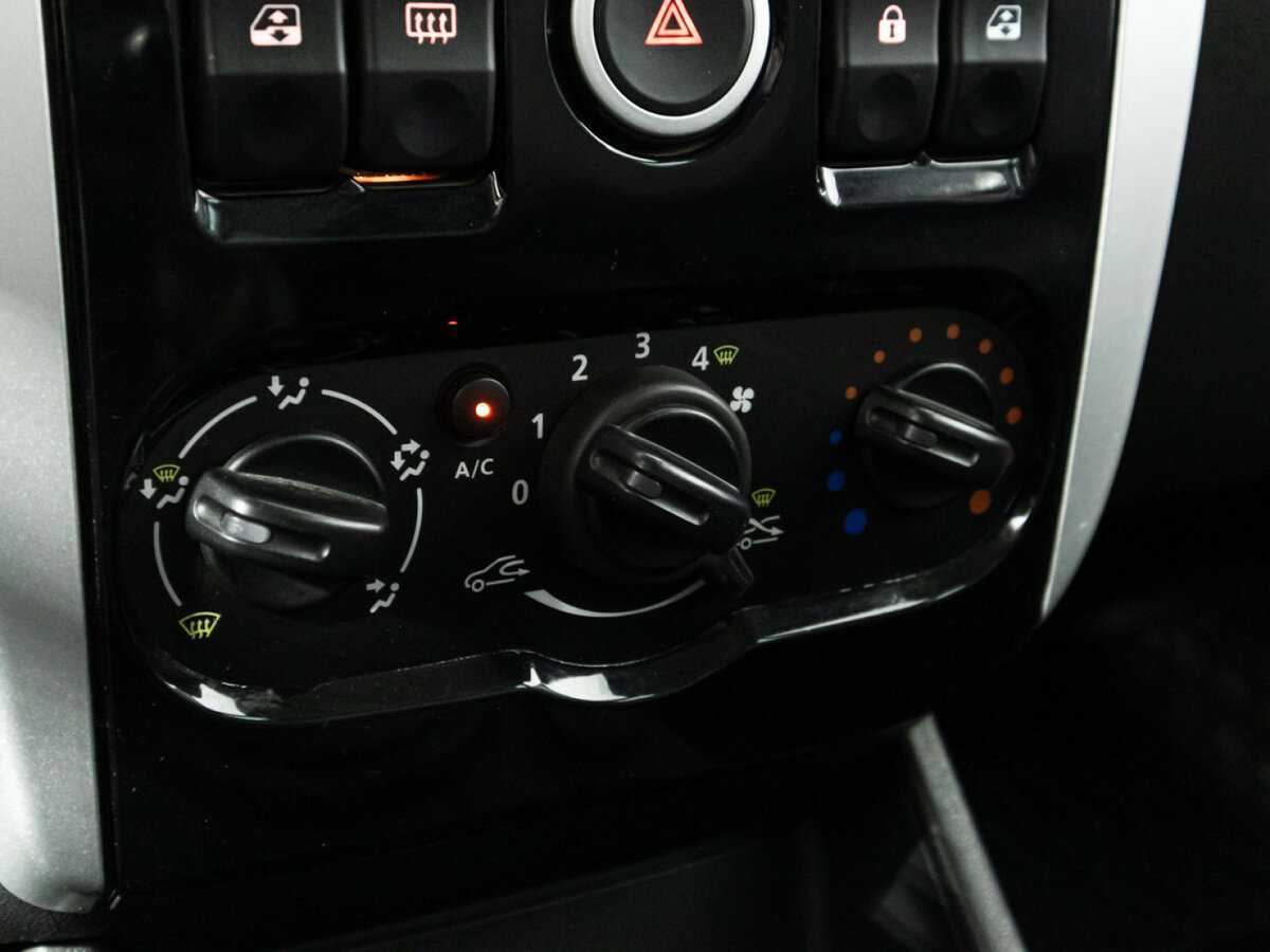 Lada (ВАЗ) Largus с пробегом — 2020 год. Фото: #14