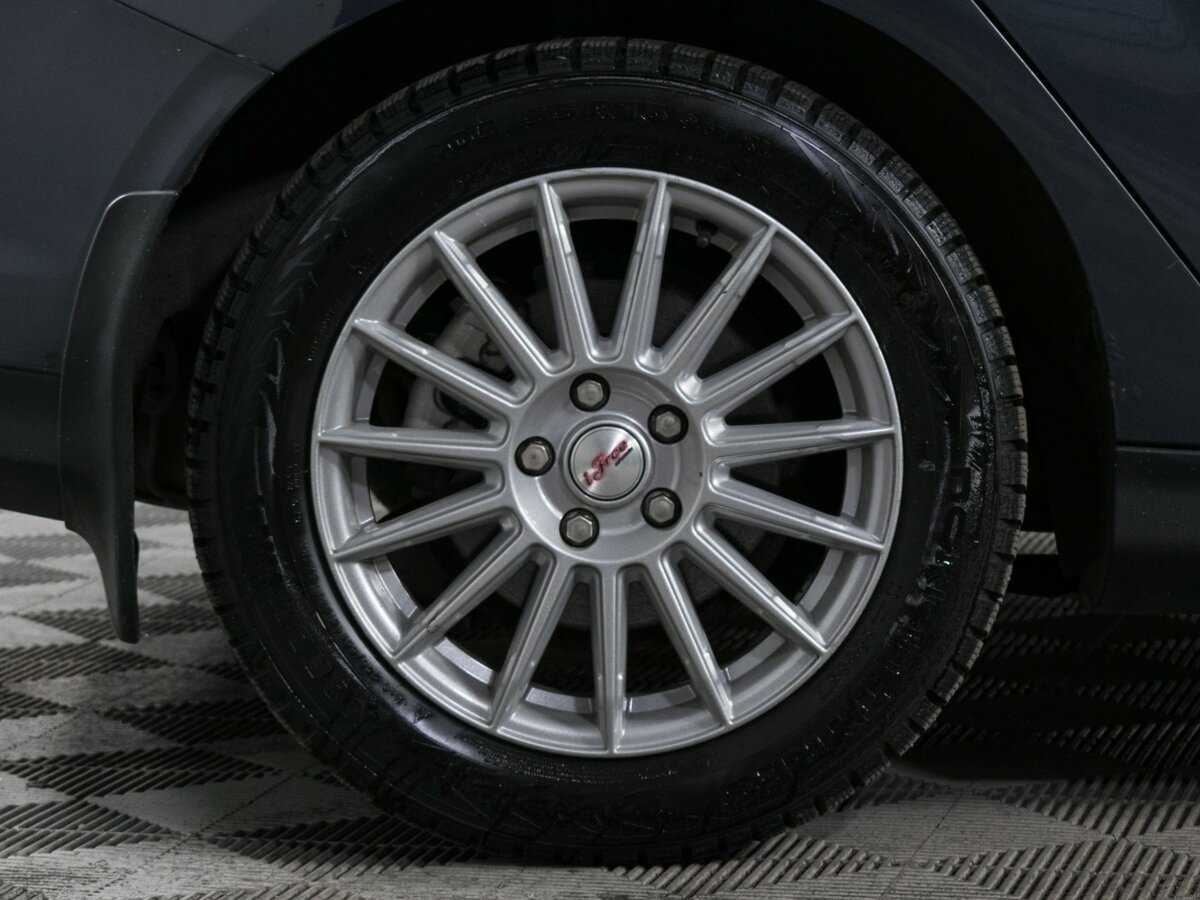 Ford Focus с пробегом — 2012 год. Фото: #14