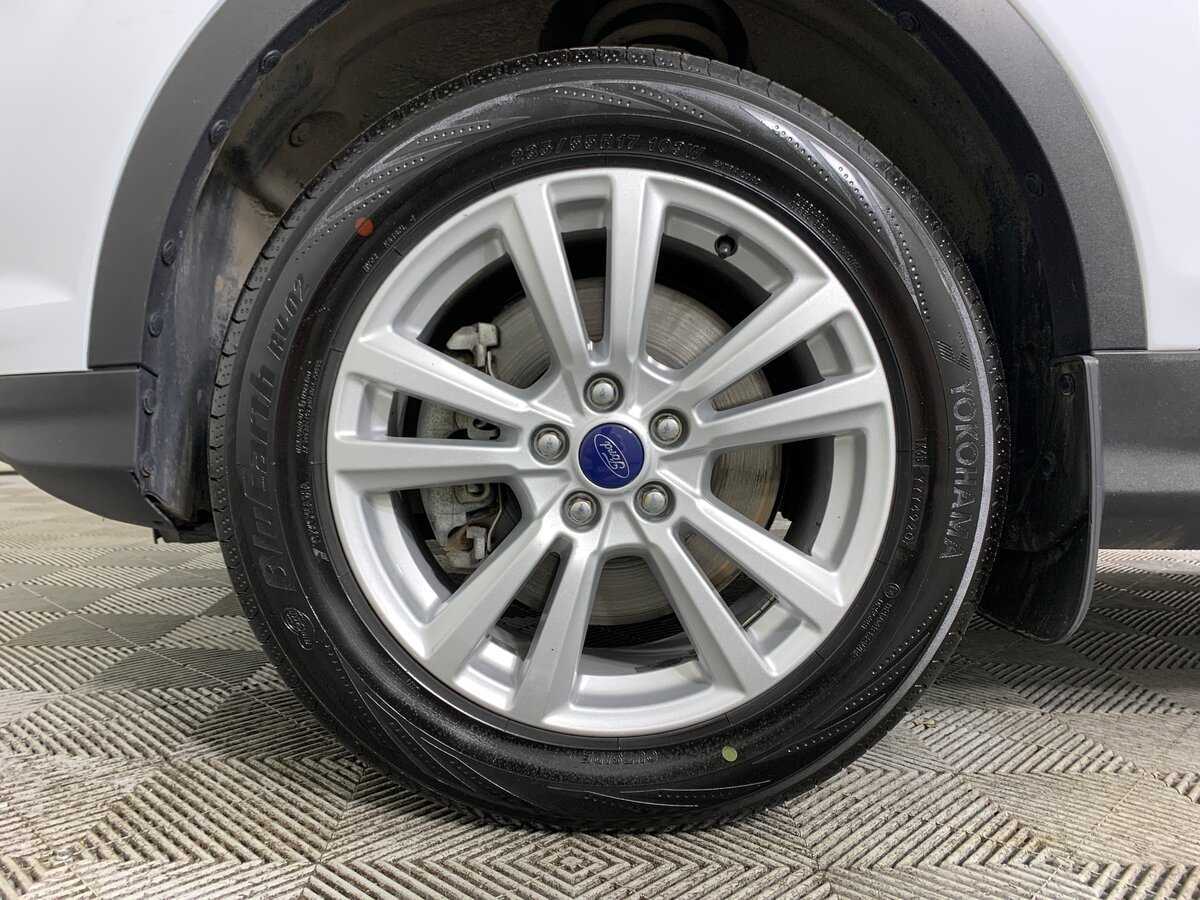 Ford Kuga с пробегом — 2017 год. Фото: #8