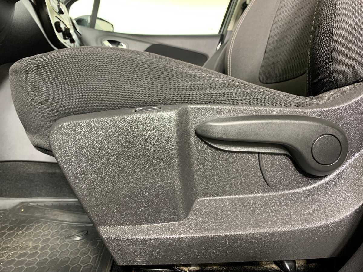 Renault Kaptur с пробегом — 2019 год. Фото: #16