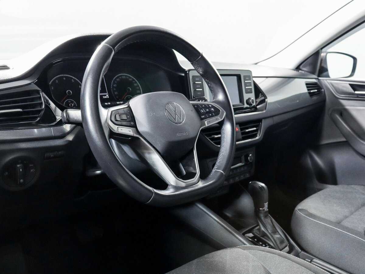 Volkswagen Polo с пробегом — 2021 год. Фото: #10