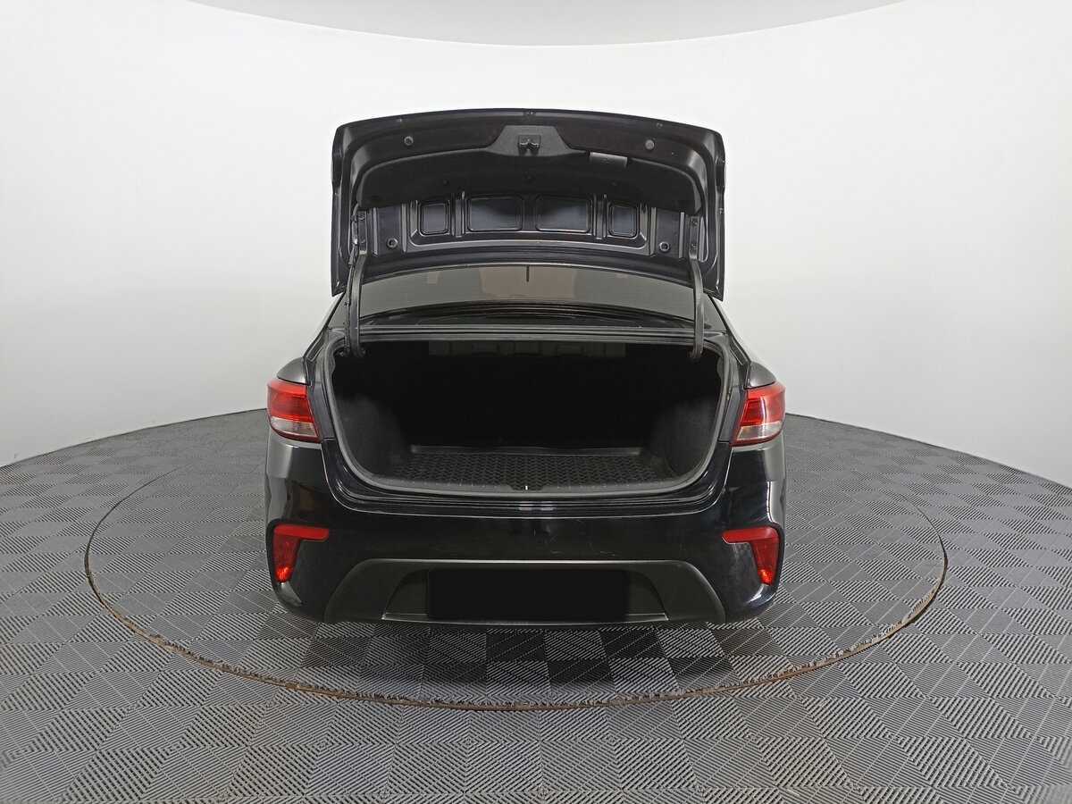 Kia Rio с пробегом — 2017 год. Фото: #9