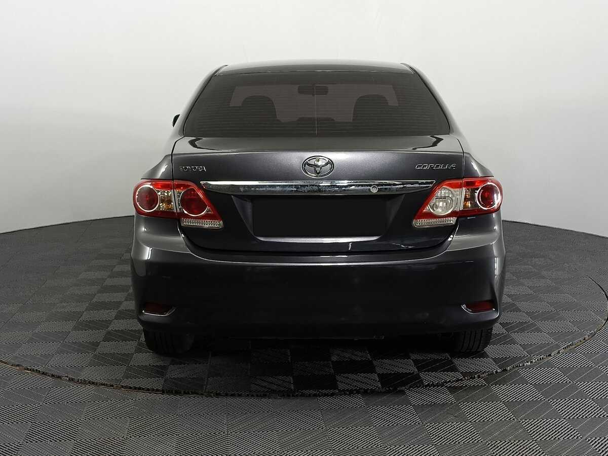 Toyota Corolla с пробегом — 2012 год. Фото: #5