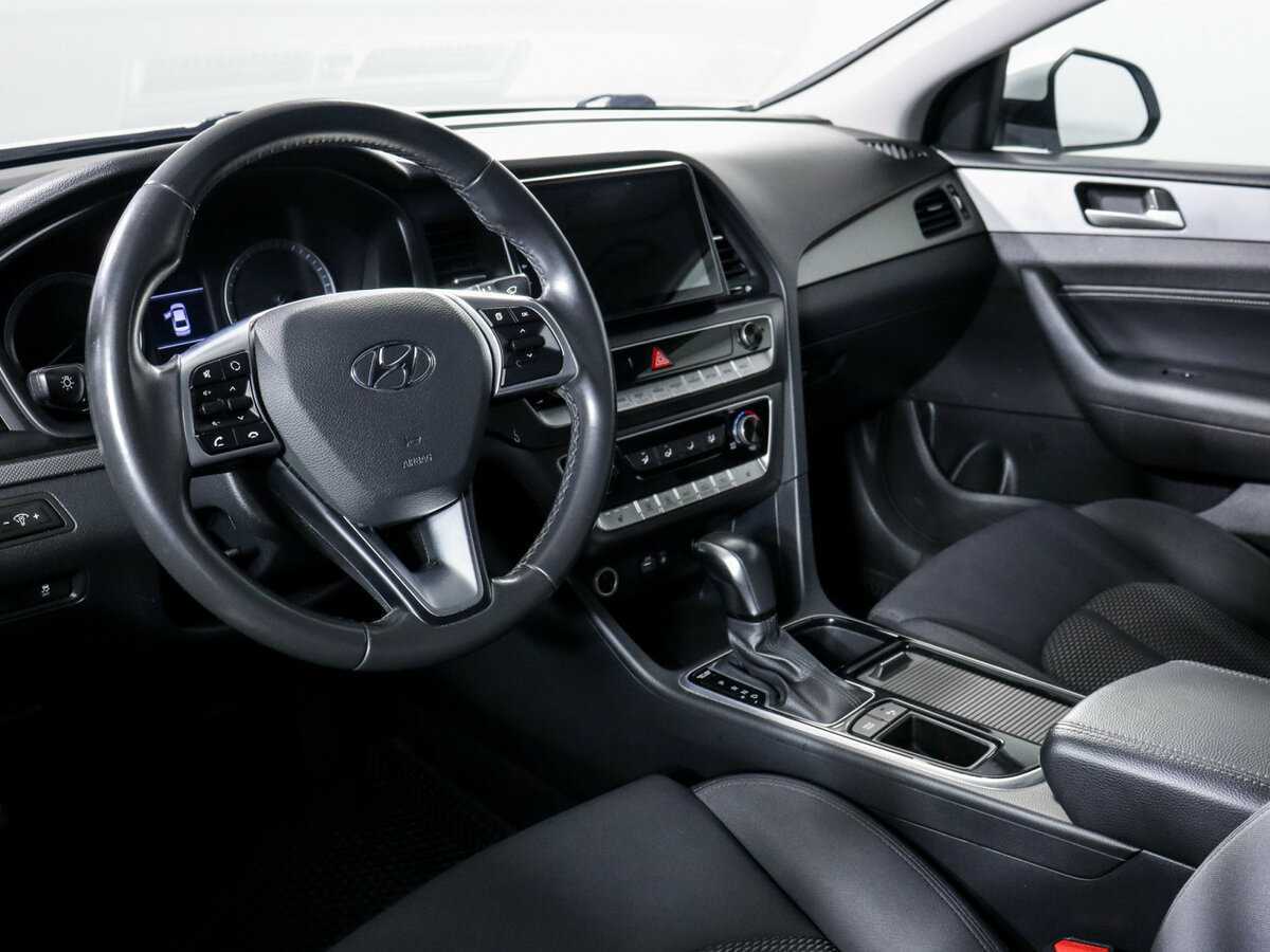 Hyundai Sonata с пробегом — 2019 год. Фото: #13