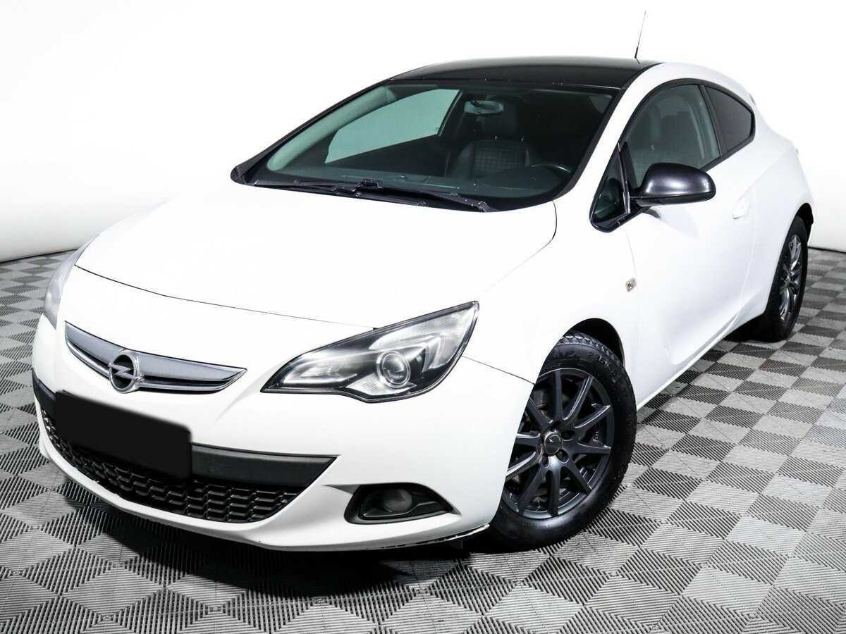 Opel Astra с пробегом — 2013 год. Фото: #11