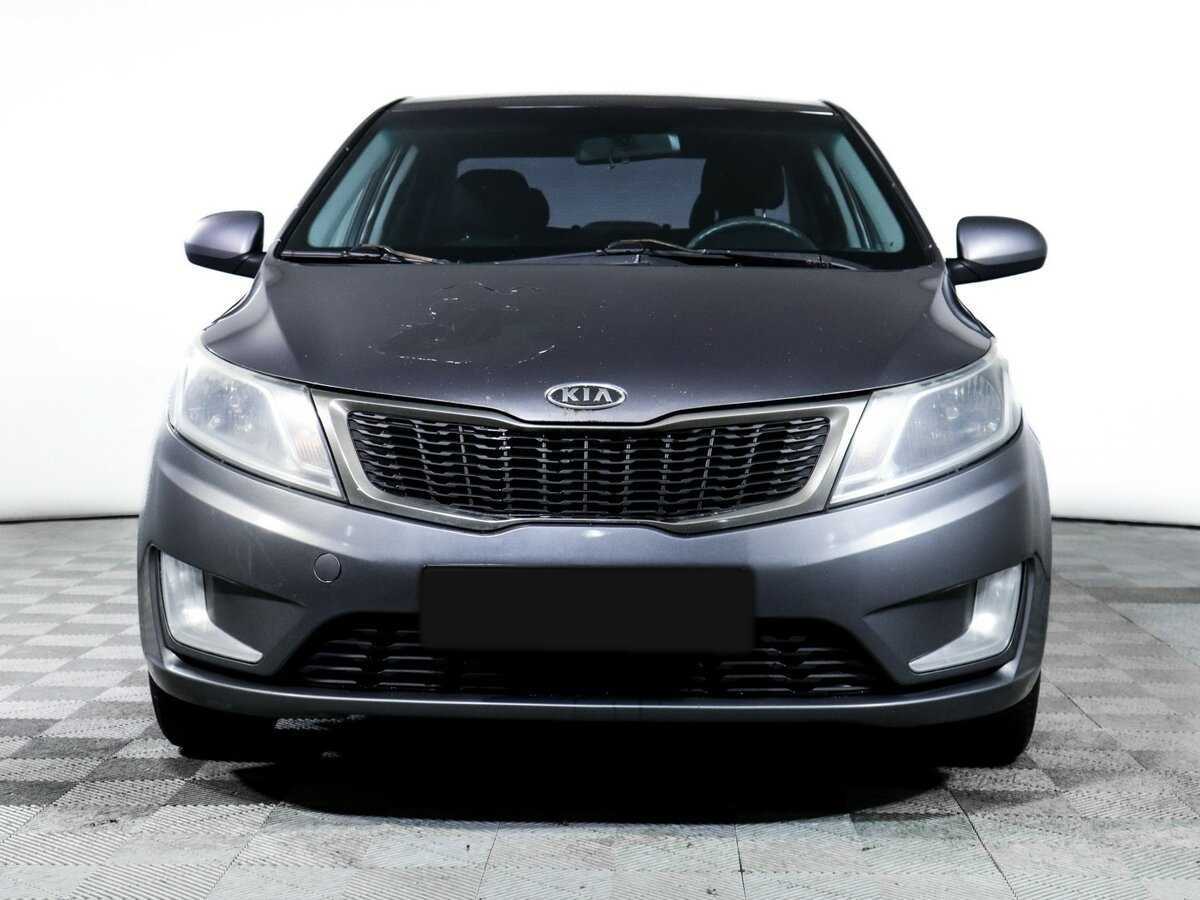 Kia Rio с пробегом — 2012 год. Фото: #1