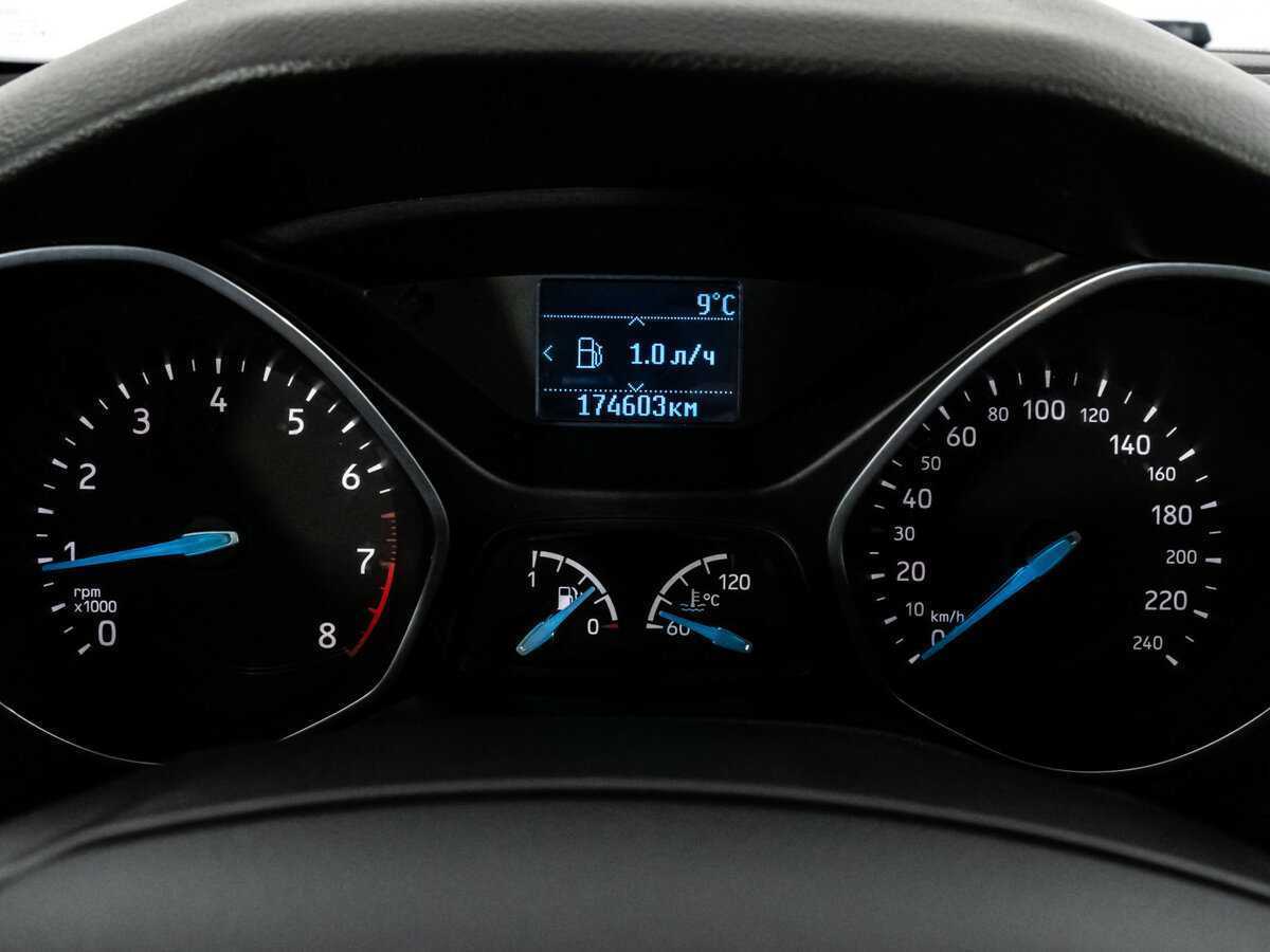 Ford Focus с пробегом — 2017 год. Фото: #13