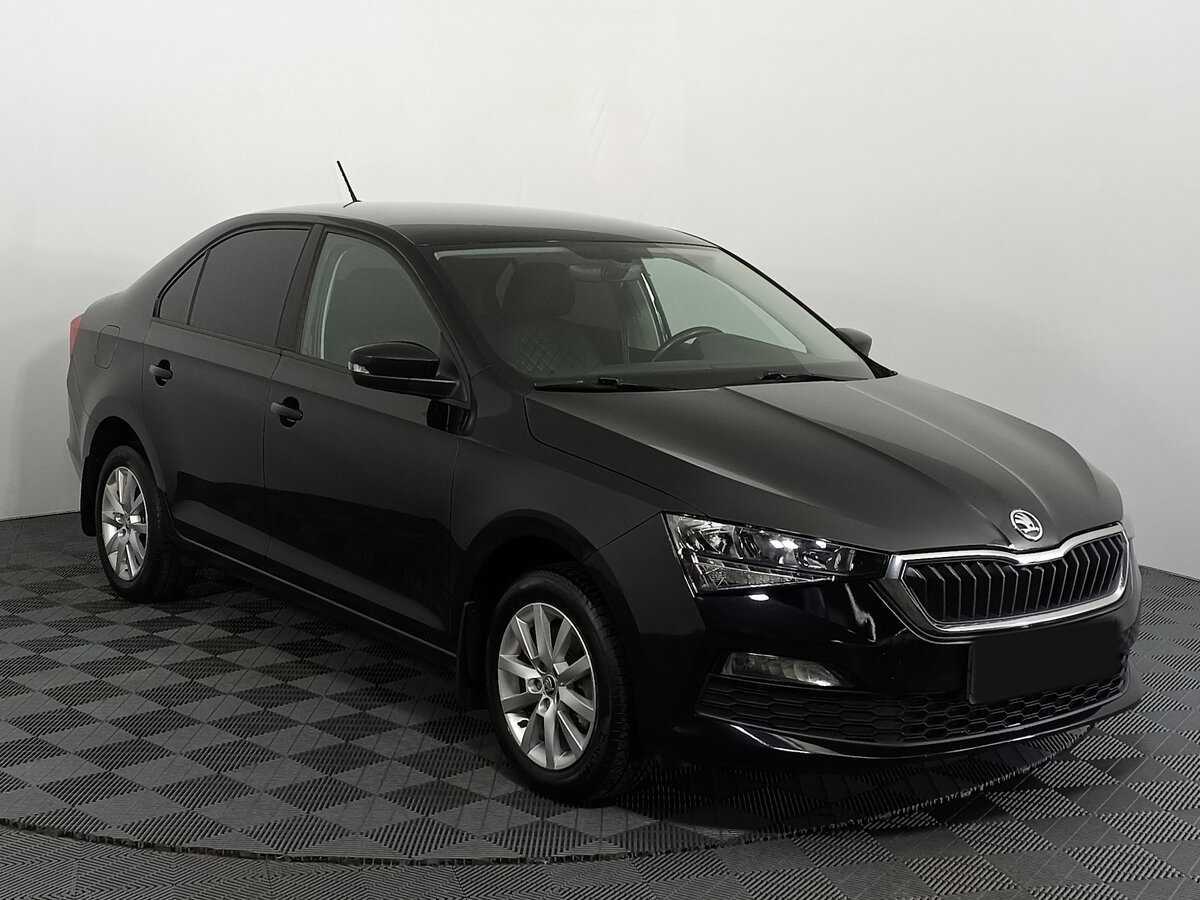 Skoda Rapid с пробегом — 2021 год. Фото: #2