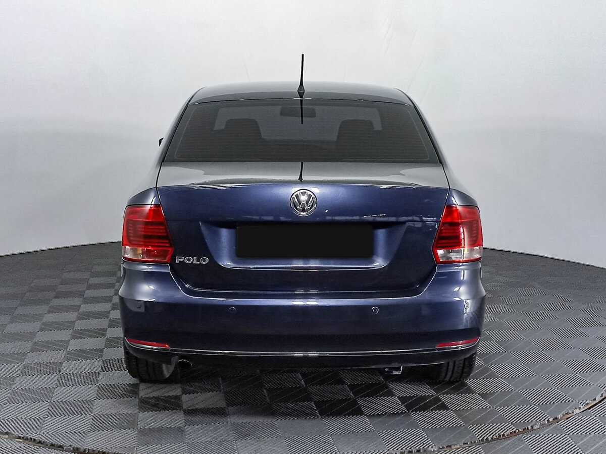 Volkswagen Polo с пробегом — 2016 год. Фото: #5