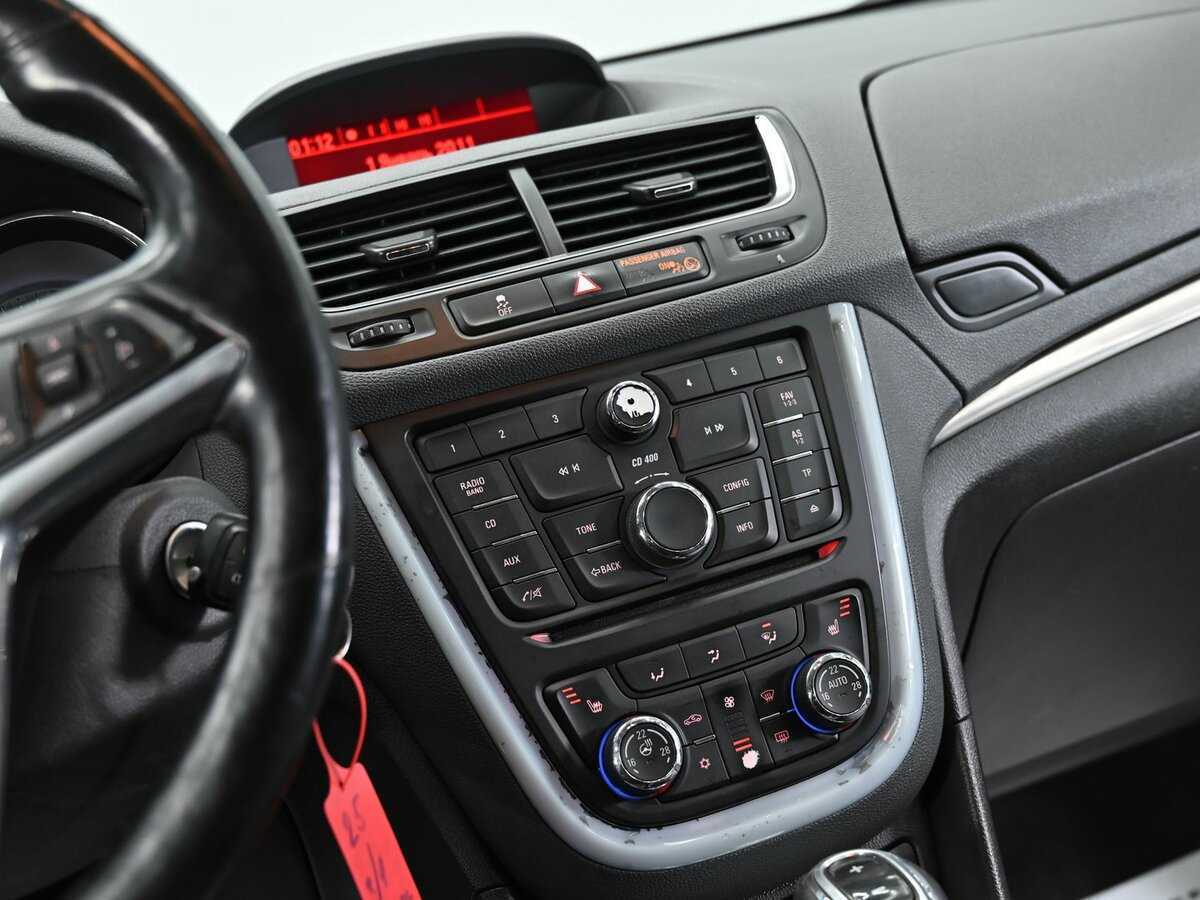 Opel Mokka с пробегом — 2013 год. Фото: #7