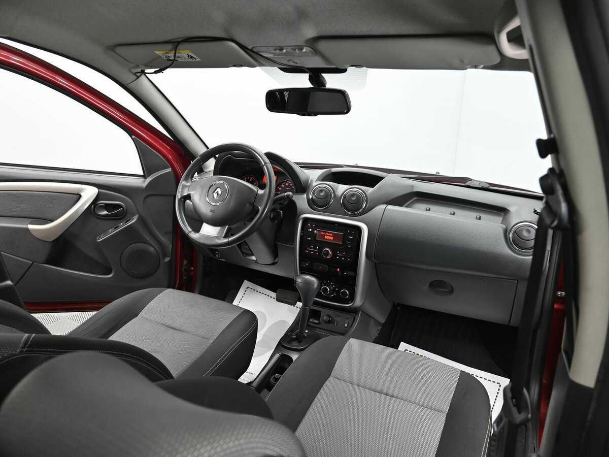 Renault Duster с пробегом — 2014 год. Фото: #5
